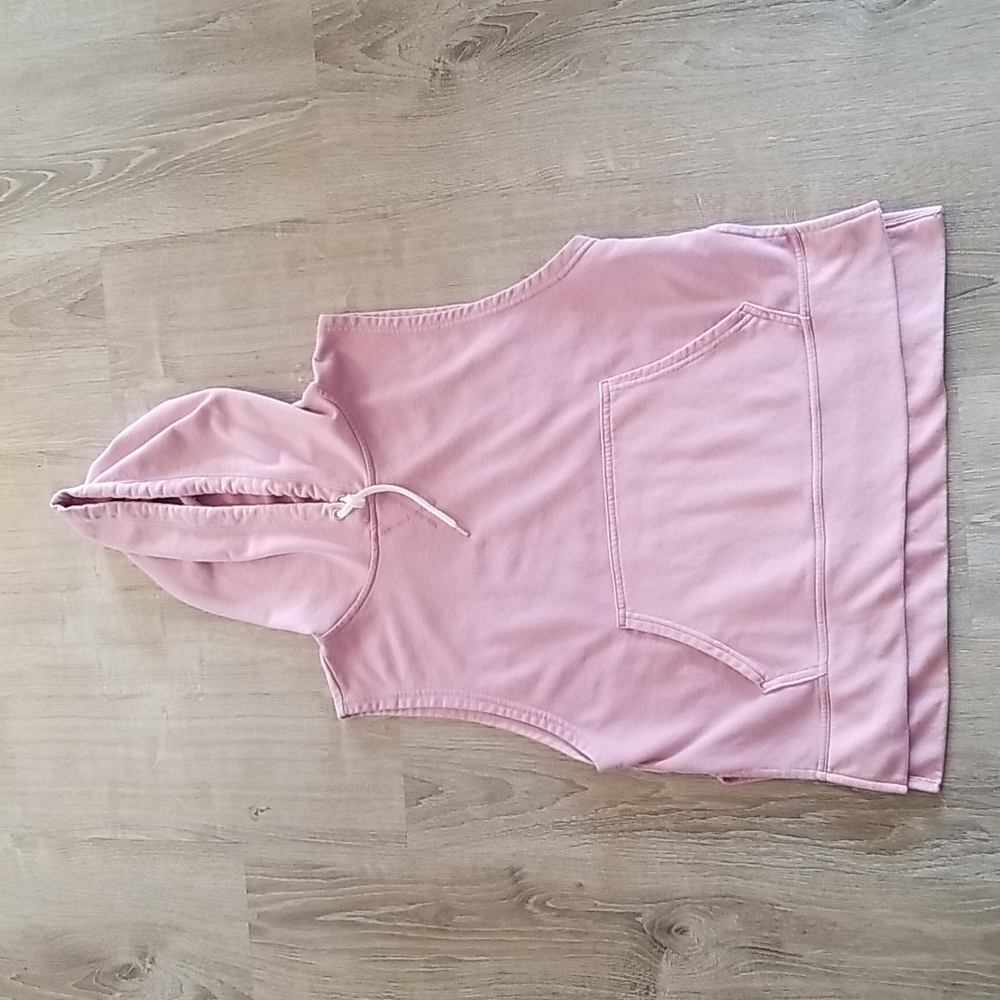 Pullover, Hooded, French-Terry Fabric Vest.